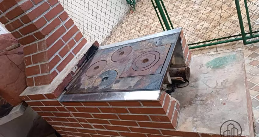 Chácara / sítio com 5 quartos à venda na Cyro de Andrade Taques, 3, Caputera, Sorocaba
