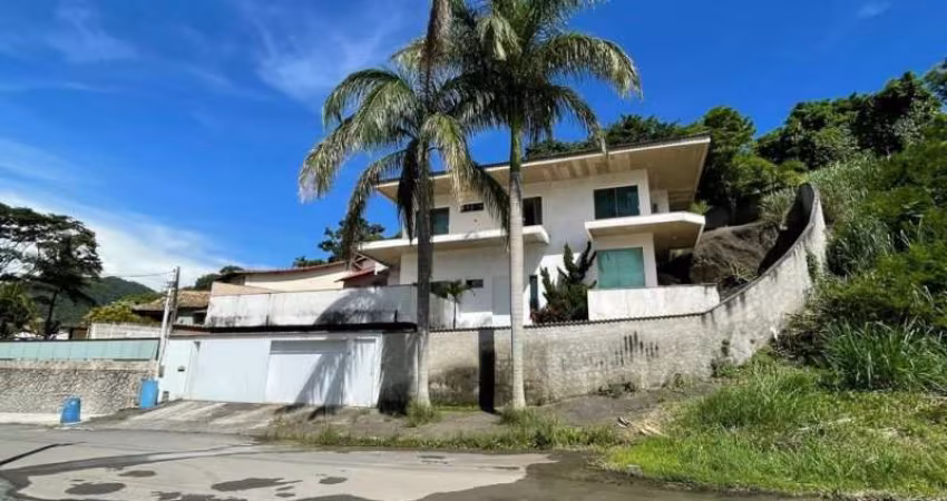 Casa com 4 quartos à venda na Rua Engenho do Mato, Itaipu, Niterói