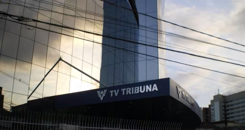 Sala comercial com 1 sala para alugar no Paquetá, Santos 