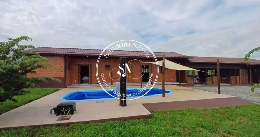 Chacara à venda, 265m², 2 dormitórios, 1 suíte - piscina - r$ 430.000 - iperó sp
