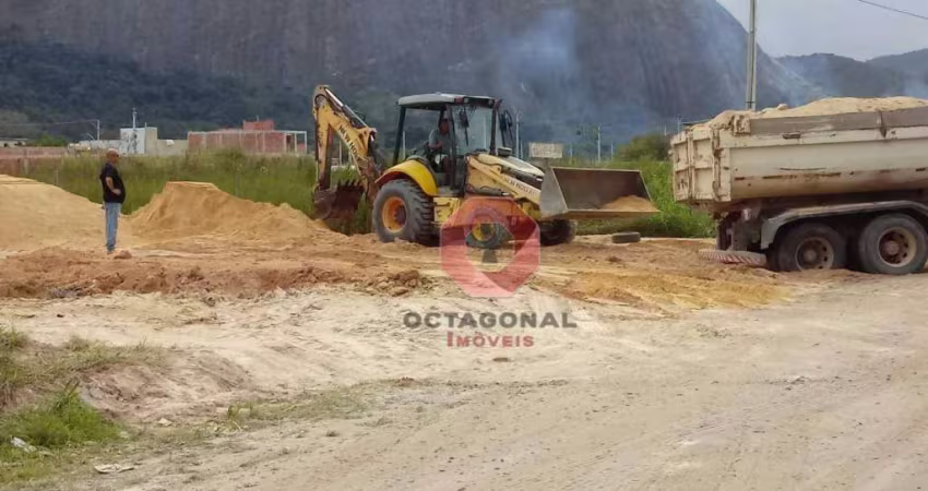 Excelente Terreno à venda, 480 m² por R$ 181.000 - Itaipuaçu - Maricá/RJ