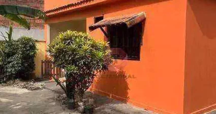 Casa com 5 dormitórios à venda, 130 m² por R$ 300.000,00 - Inoã - Maricá/RJ