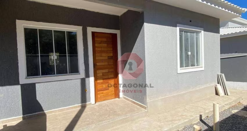 Casa com 2 quartos à venda, 150 m² por R$ 340.000 - São José do Imbassaí - Maricá/RJ