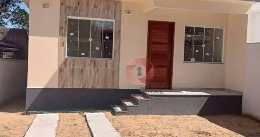 Casa com 2 quartos à venda, 60 m² por R$ 340.000 - São José de Imbassai - Maricá/RJ