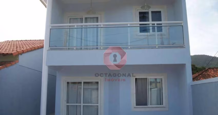Casa com 3 dormitórios à venda, 120 m² por R$ 690.000 - Barroco (Itaipuaçu) - Maricá/RJ