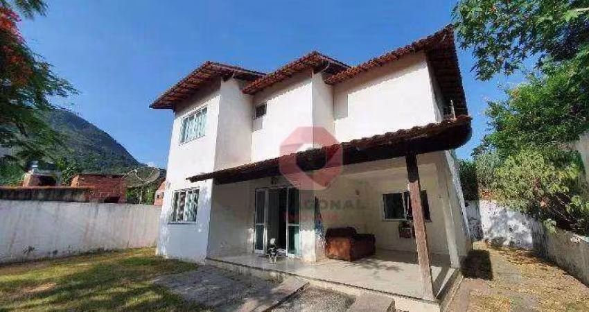 Casa com 4 dormitórios à venda, 120 m² por R$ 860.000 - Praia de Itaipuaçu (Itaipuaçu) - Maricá/RJ