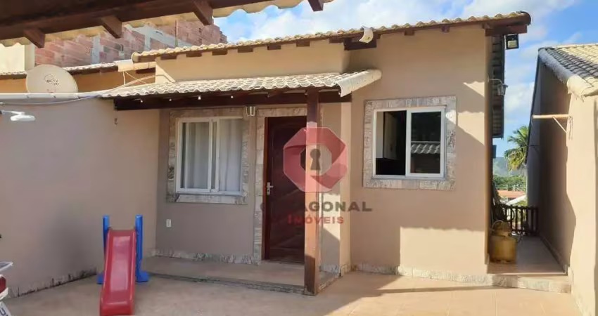 Casa com 2 dormitórios à venda, 70 m² por r$ 300.000 - cajueiros (itaipuaçu) - maricá/rj