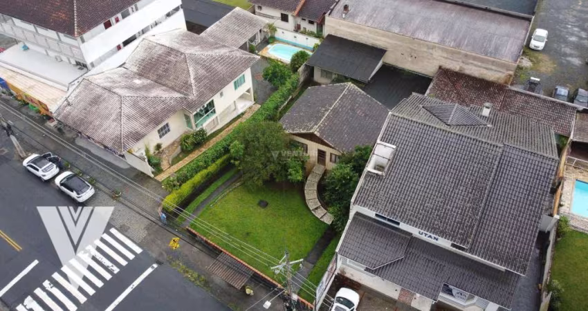 Terreno à venda, 538 m² por R$ 995.000,00 - Vila Nova - Blumenau/SC
