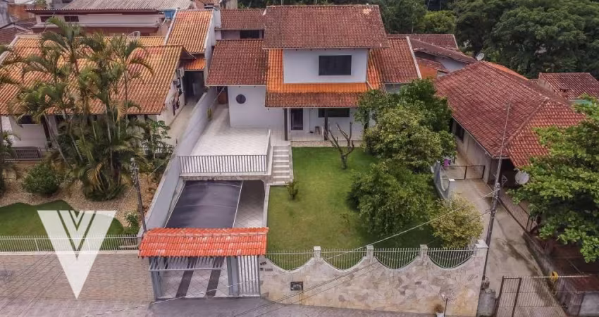 Casa à venda, 295 m² por R$ 980.000,00 - Fortaleza - Blumenau/SC