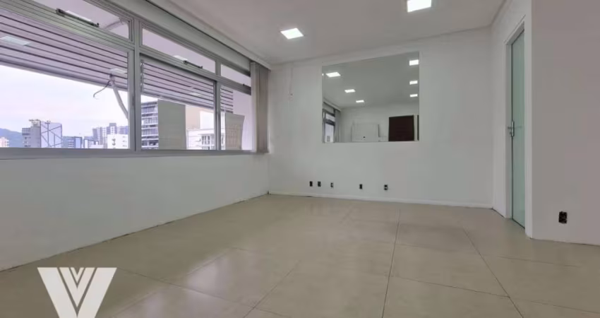 Sala à venda, 40 m² por R$ 300.000,00 - Centro - Blumenau/SC