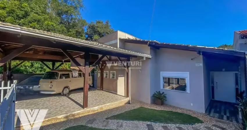 Casa com 2 dormitórios à venda, 247 m² por R$ 1.100.000,00 - Velha - Blumenau/SC