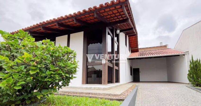 Casa com 4 dormitórios para alugar, 234 m² Blumenau/SC