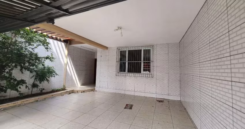 Casa tipo para venda com 2 quartos, 111.09m²