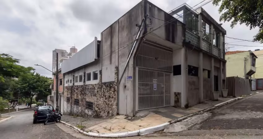 Casa comercial à venda na Praça Domingos Barbosa, 120, Vila Canero, São Paulo