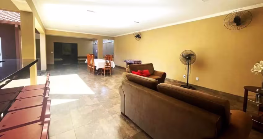 Casa no condomínio condomínio residencial haras country village para venda com 3 quartos, sendo 1 suíte, 382m²