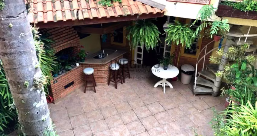 Linda casa à venda em são paulo-sp, jardim saúde: 3 quartos, 1 suíte, 2 salas, 6 banheiros, 3 vagas, 280m²!