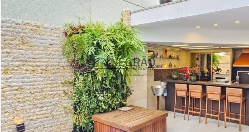 Residência de luxo em condomínio exclusivo em Moema, São Paulo-SP: 3 quartos, 3 suítes, 3 salas, 5 banheiros, 4 vagas, 212m².