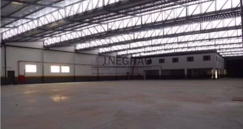 Galpão Industrial à Venda em São Paulo-SP, na Vila Monumento - 2 Banheiros e 2.200,00 m² de Área.