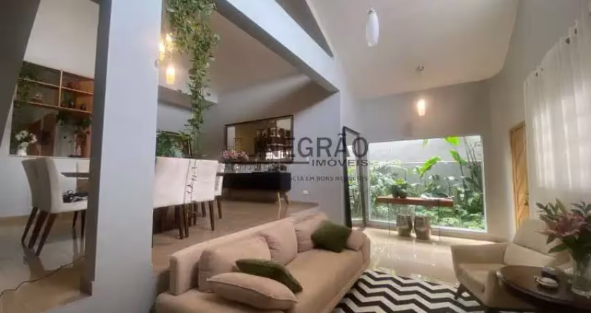 Imperdível casa terrea à venda   bosque da saúde: 3 quartos, 1 suíte, 3 salas, 3 banheiros, 4 vagas, 330m²!