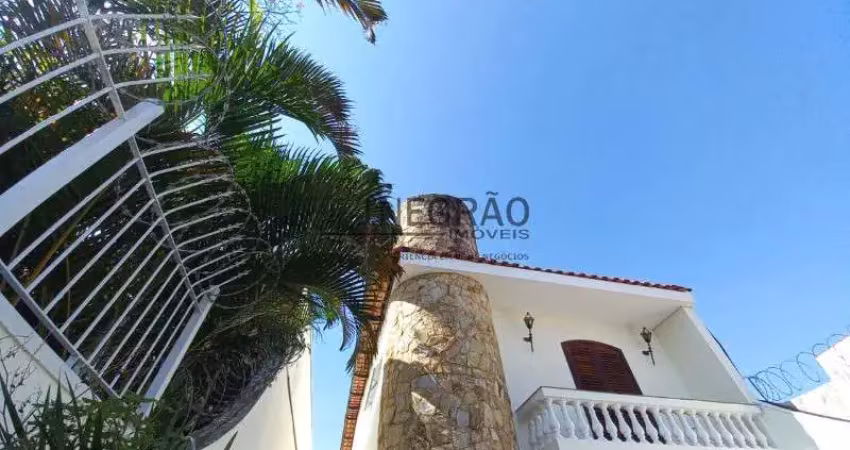 Imóvel de alto padrão na vila moinho velho, : casa terrea res.ou coml. com 3 quartos, 1 suíte, 2 salas, 3 banheiros, 5 vagas e 270m².
