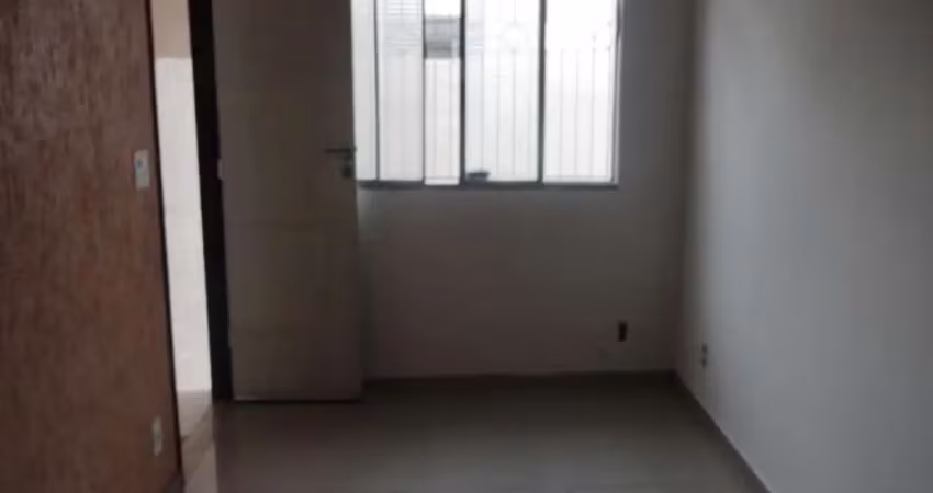 Casa com 2 quartos para alugar na Rua Izonzo, Sacomã, São Paulo