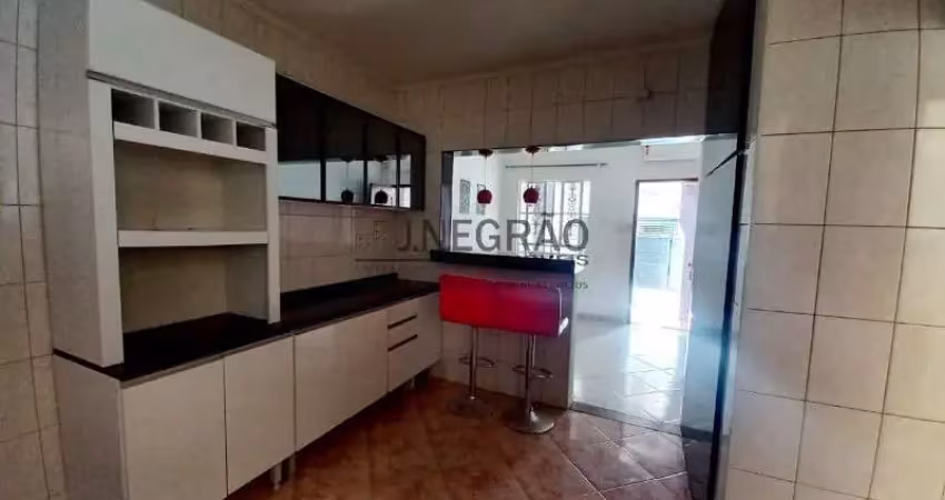 Casa terrea para venda ou locação ,  moinho velho: 2 quartos, 2 salas, 1 banheiro, 1 vaga, 90m²!