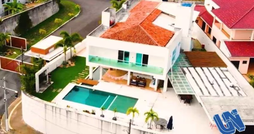 Casa em condomínio com 5 Suítes sendo 1 closet 858m2 no Itaigara