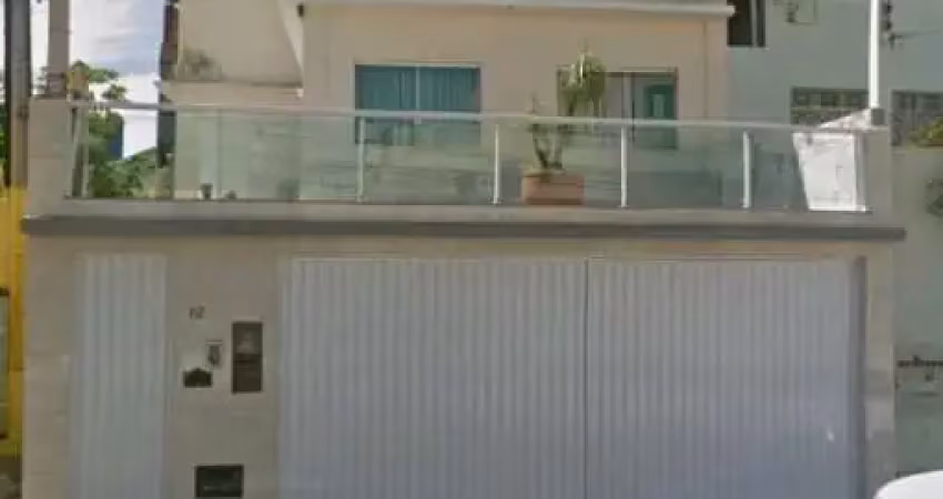 Casa com 3 quartos sendo 1 suíte 358m2 a venda no horto florestal
