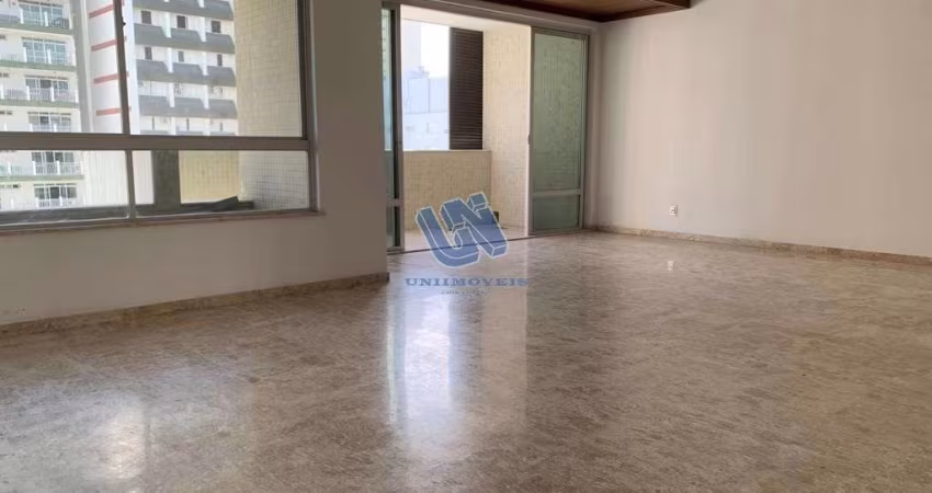 Amplo apartamento com 4/4 sendo 1 Suíte 220m² no Canela