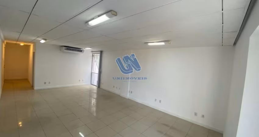 Sala comercial com banheiro 48,00m2 no Comércio