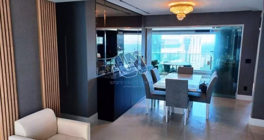 Apartamento no Villa Augusta para alugar 4 suítes com vista mar 187,40m2 na Graça