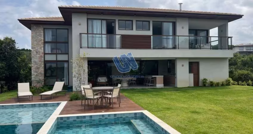 Casa condomínio com porteira fechada 5 suítes 312,67m2 em praia do forte