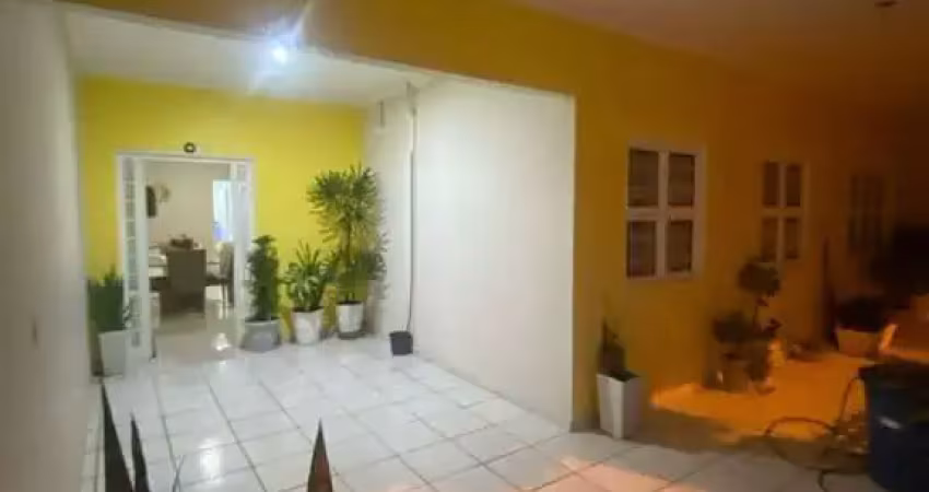 Casa com 3 quartos à venda na Jacu, 5, CPA IV, Cuiabá