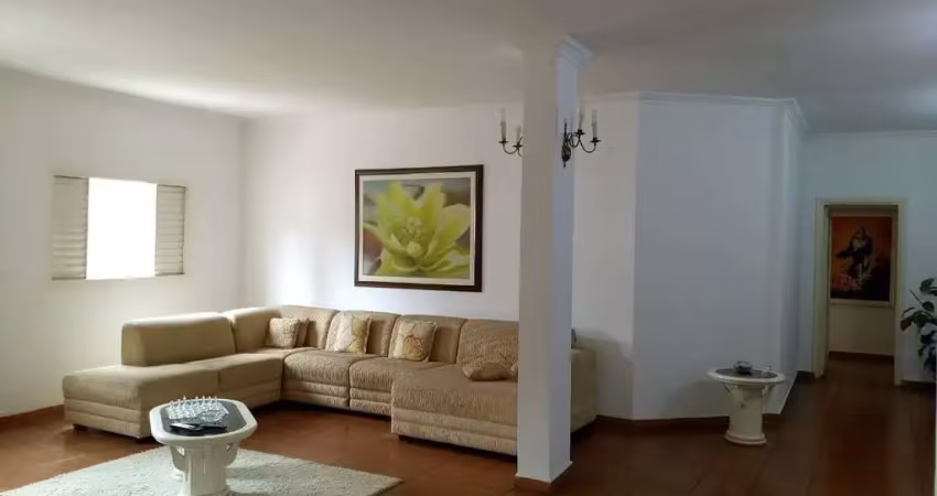 Casa com 4 quartos à venda na Major Arnaldo de Mattos Cabral, 72, Duque de Caxias I, Cuiabá
