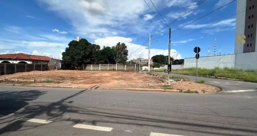 Terreno à venda na Rua Estevão de Mendonça, 2240, Quilombo, Cuiabá