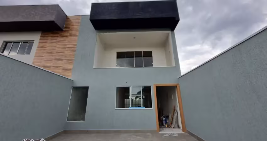 Sobrado de 3 dormitórios espaçoso no Jardim Europa em Caieiras !