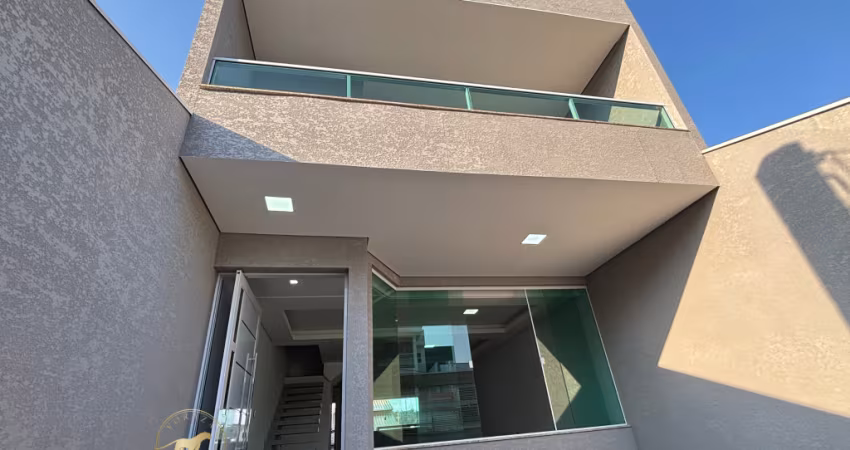 Sobrado Exclusivo com 3 Suítes e 6 Vagas