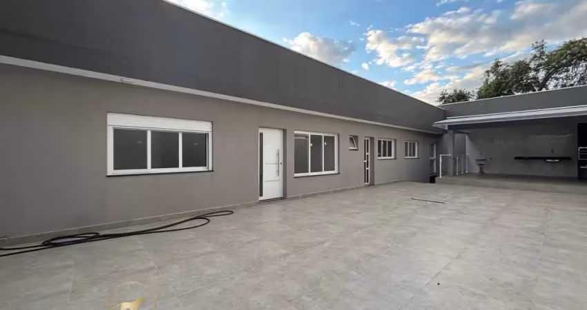 Casa térrea com 3 dormitórios e 4 vagas garagem em caieiras, sp