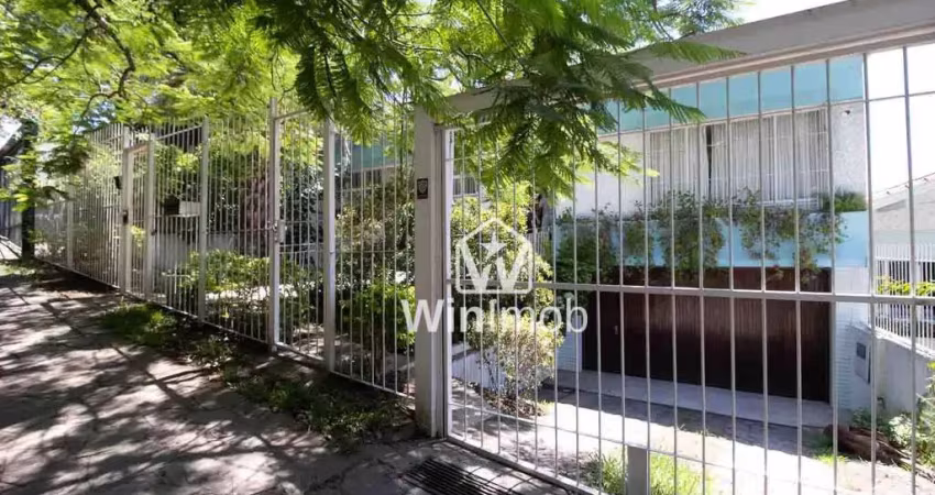 Casa à venda, 360 m² por r$ 2.200.000,00 - três figueiras - porto alegre/rs