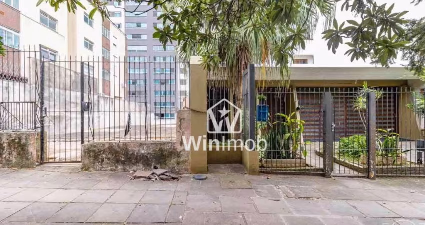 Terreno à venda, 726 m² por R$ 2.000.000,00 - Petrópolis - Porto Alegre/RS