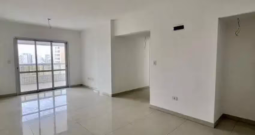 Apto no canto do forte com vista panorâmica e sacada gourmet a 1 quadra da praia