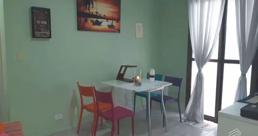 Apto de frente em andar alto na canto do forte mobiliado face nascente
