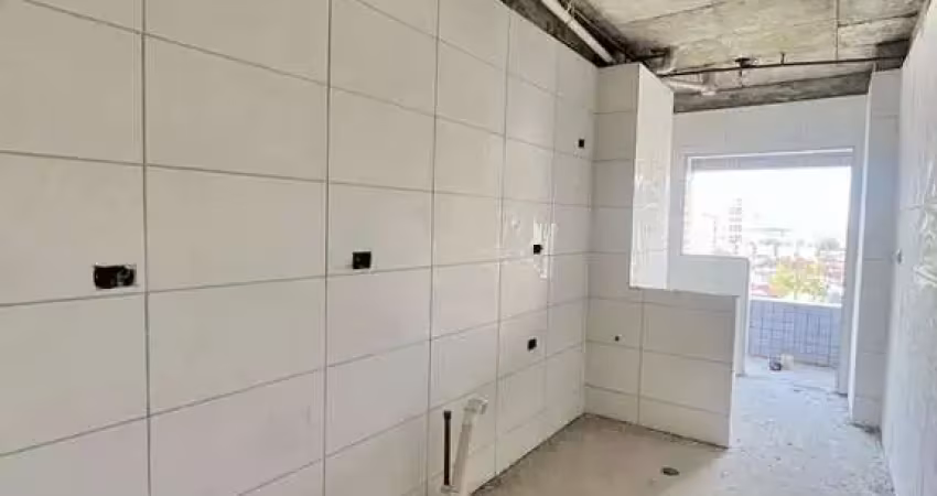 Apto 2 dormitórios 1 suite 1 vaga quadra da praia vista pro mar lazer completo