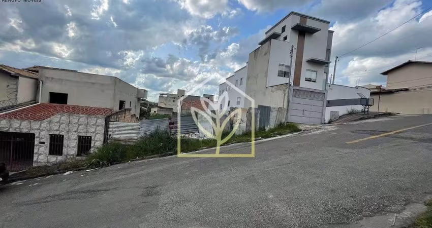 Terreno  360m²