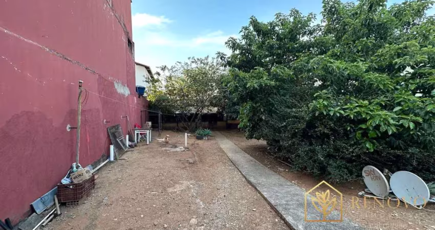 Casa 02 quartos em lote de 360 no bairro riacho das pedras contagem/mg