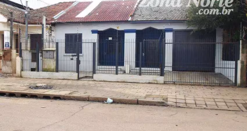 Casa com 2 quartos à venda na ALVARO CHAVES, R, Floresta, Porto Alegre