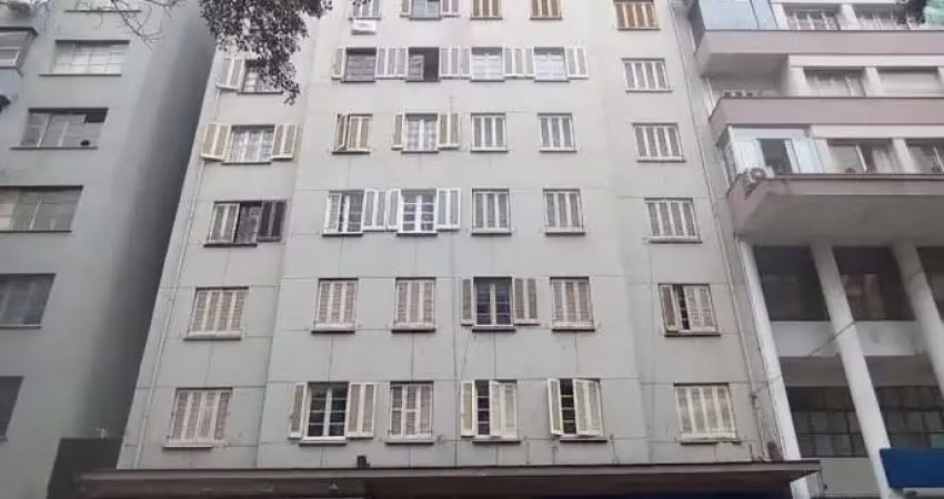 Apartamento com 3 quartos para alugar na SALGADO FILHO SEN., 204, Centro Histórico, Porto Alegre
