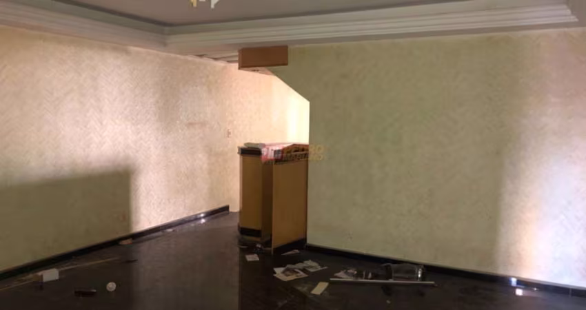 Casa Térrea no Bairro Vila Pires em Santo André