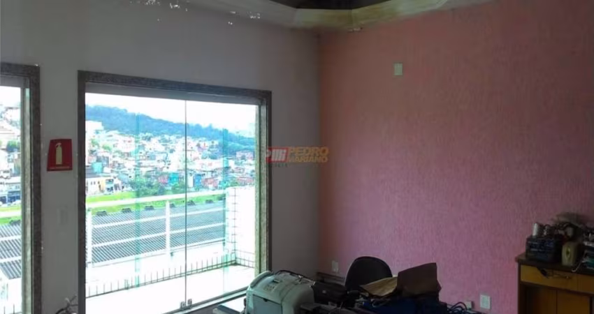 Prédio Comercial no Bairro Nova Petrópolis em São Bernardo