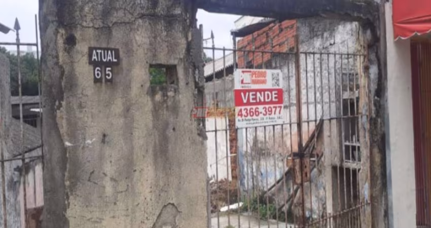 Terreno no Bairro Vila Palmares em Santo André